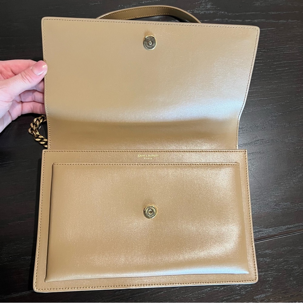 YSL Sunset Top Handle Medium Smooth Leather Shoulder Bag in Dark Beige - Picture 4 of 10
